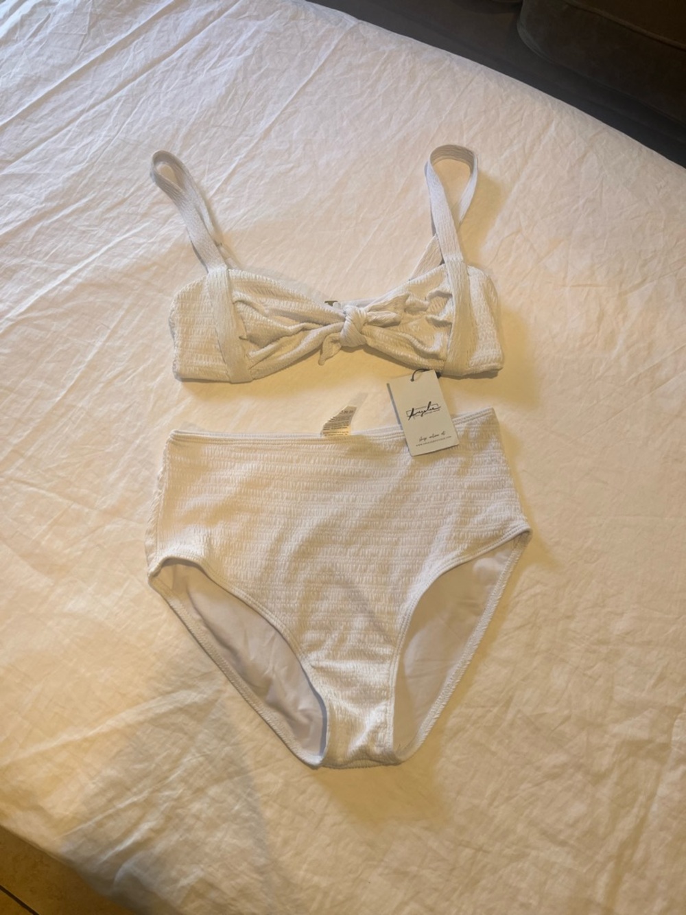 White 2 piece high waist bikini 👙